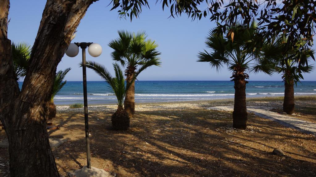 فيلا بيرفوليافي Maria Petros Beach Houses المظهر الخارجي الصورة